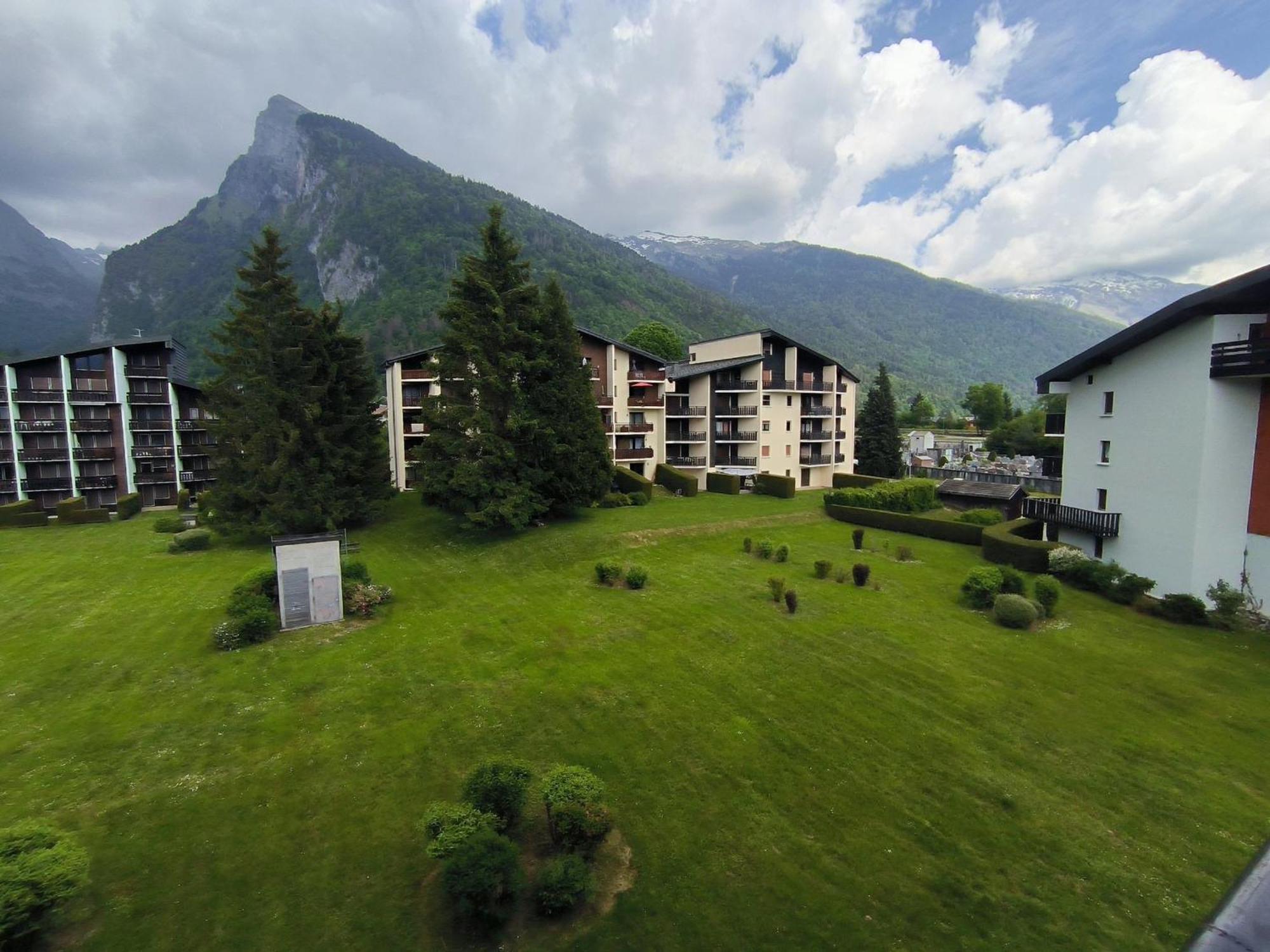 Studio Moderne Avec Parking Prive Pres Du Centre - Fr-1-624-71 Samoens Exterior photo